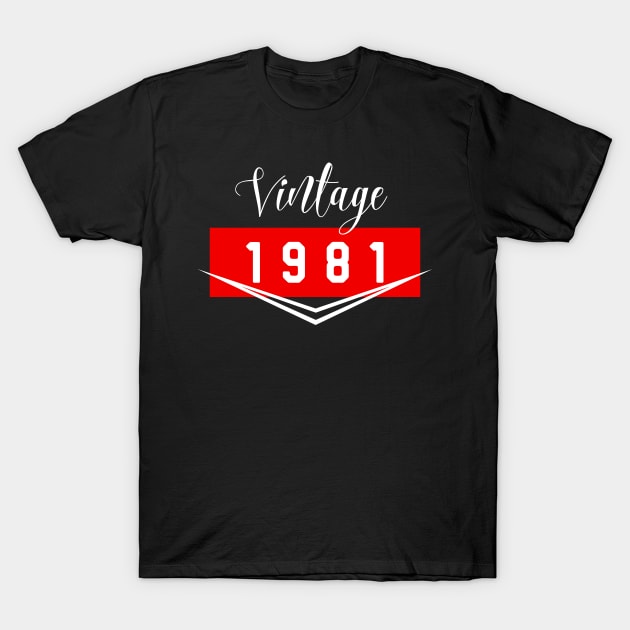 39th Birthday 39 Years Old 39th Vintage Retro 1981 Birthday T-Shirt by CreativeShirt